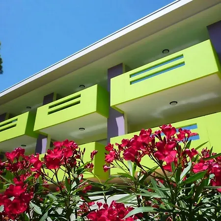 Relax And Unwind In Bliss *