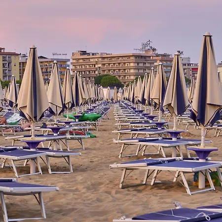 Relax And Unwind In Bliss Apartmán Bibione